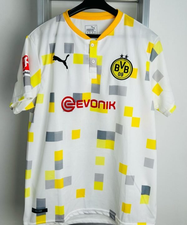 Borussia Dortmund 20/21 Alternativa bellingham